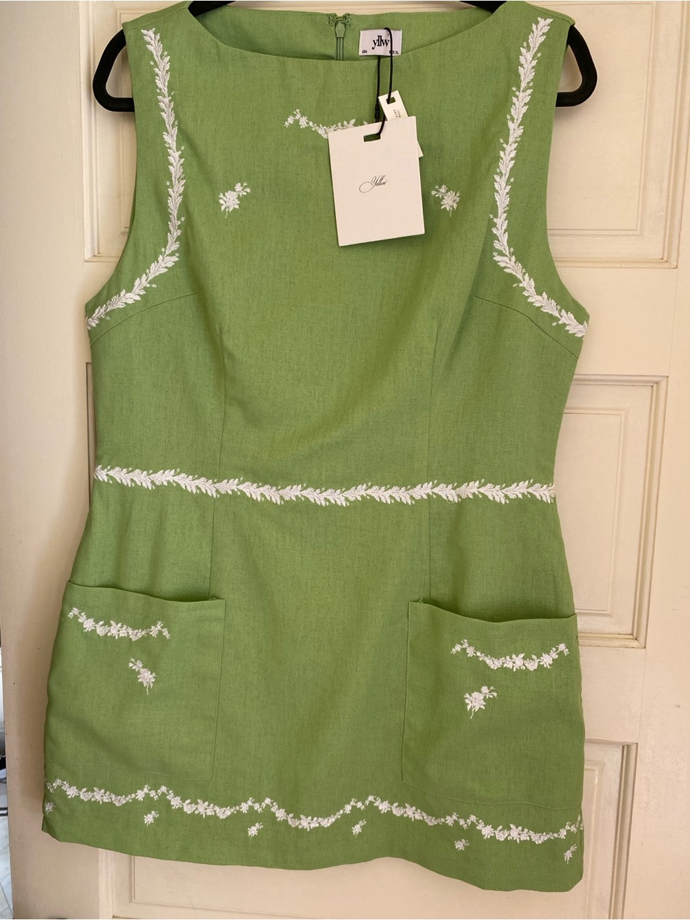 NWT Yellow the Label Charlotte 100% Linen Dress with Floral Embroidery Size XL - Picture 6 of 13